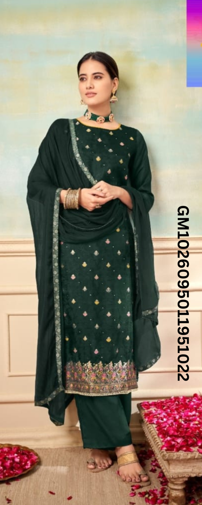 VARSHA 6 GREEN SUIT1022